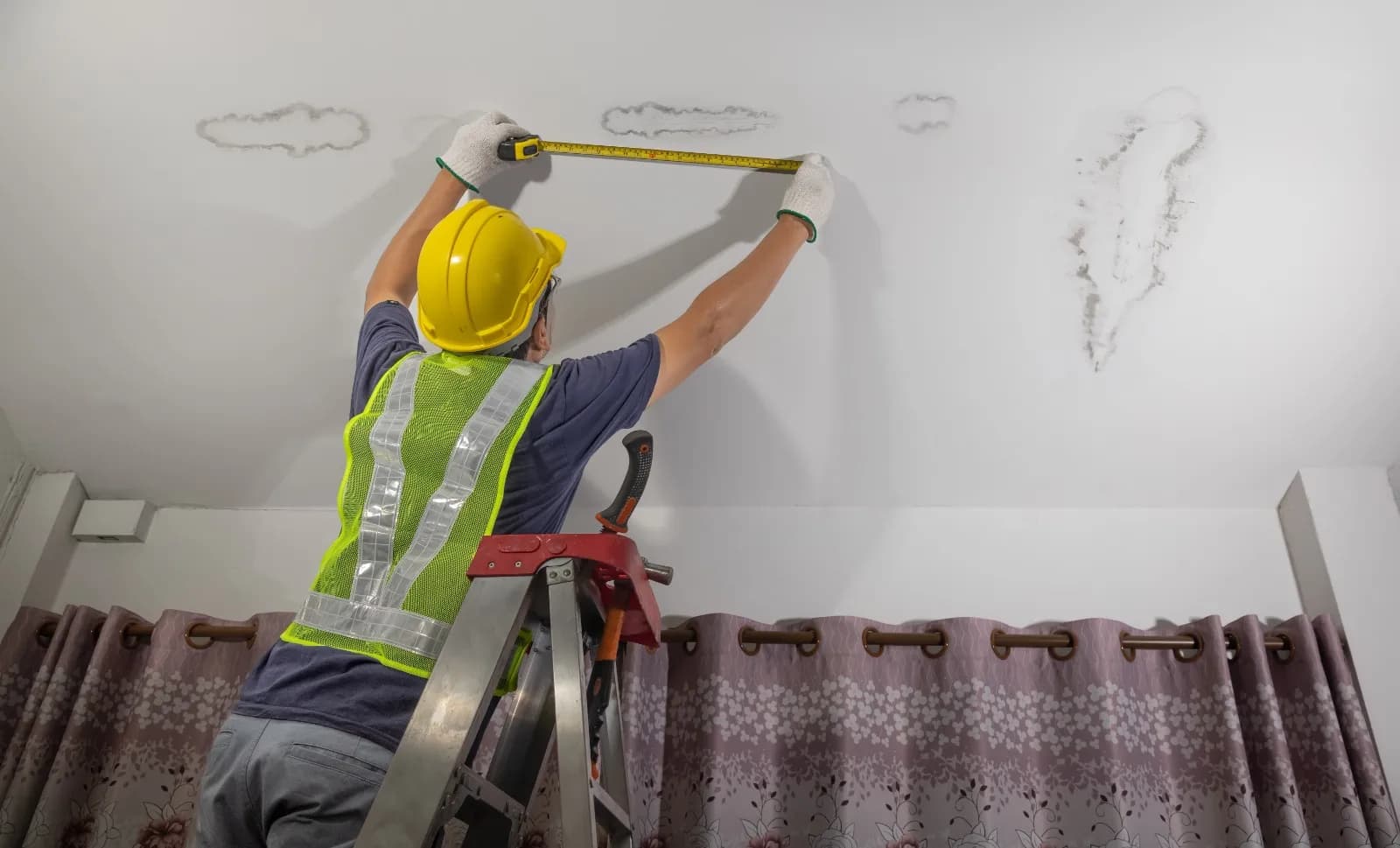 How to Detect and Fix Water Leakage in Your Singapore Home
