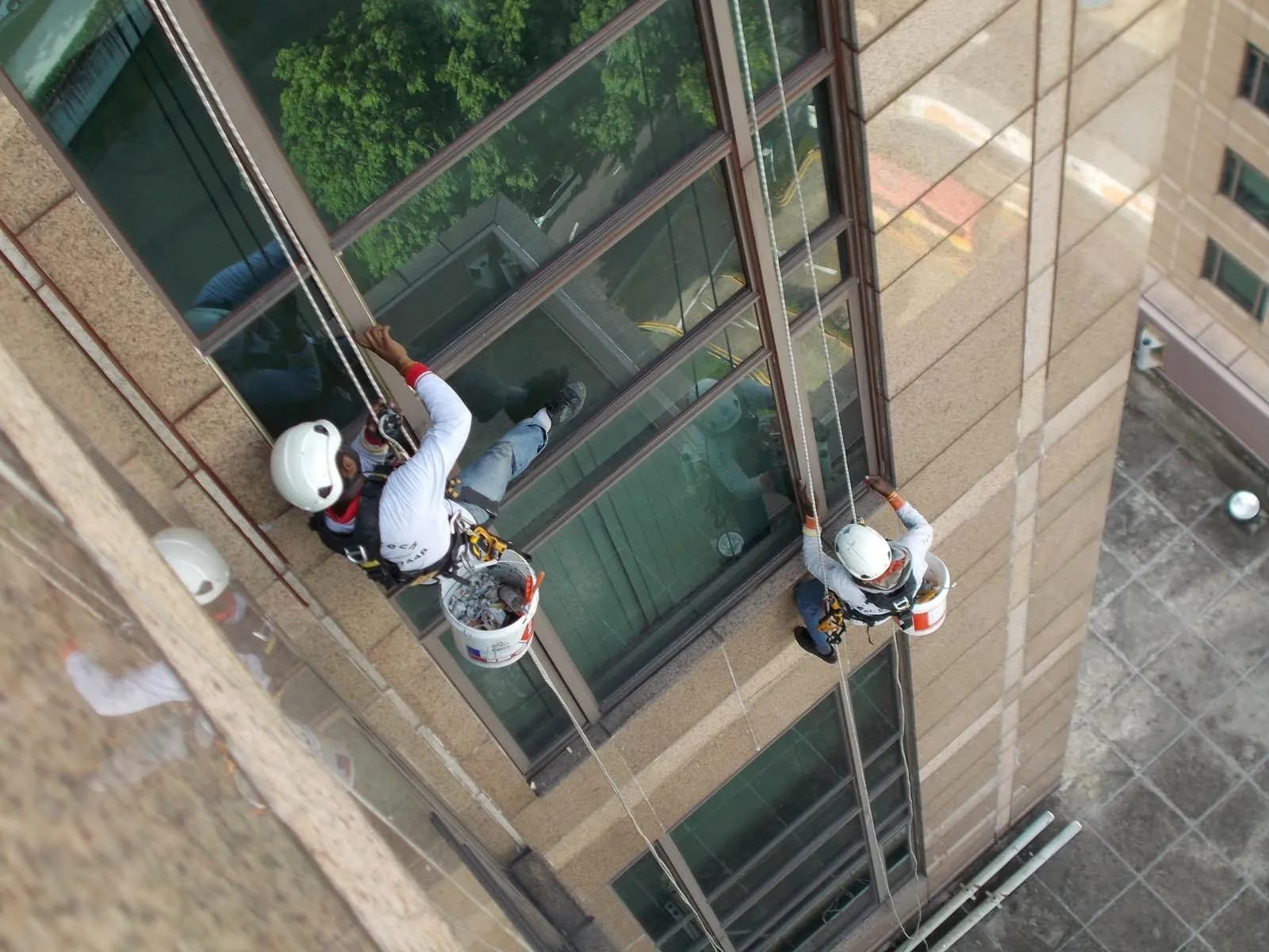 The Importance of Regular Building Maintenance in Singapore's Tropical Climate